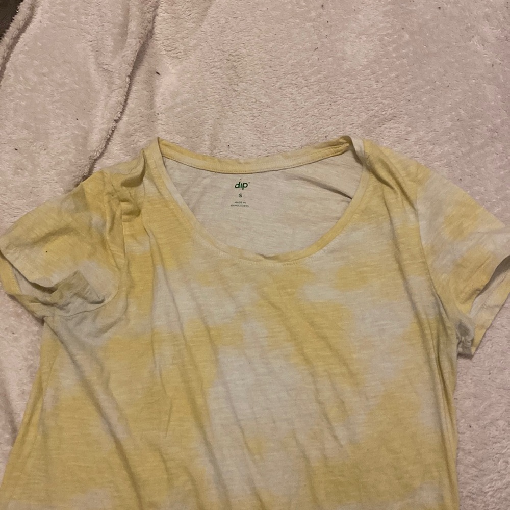 Dip - Women’s Short Sleeve Yellow & White Tee - Size S - Worn once